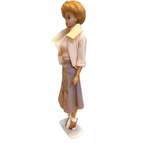 Vintage 1961 Bubble Cut Barbie Strawberry Blonde Japan Stamped Pink Sweater Set - Picture 4 of 8